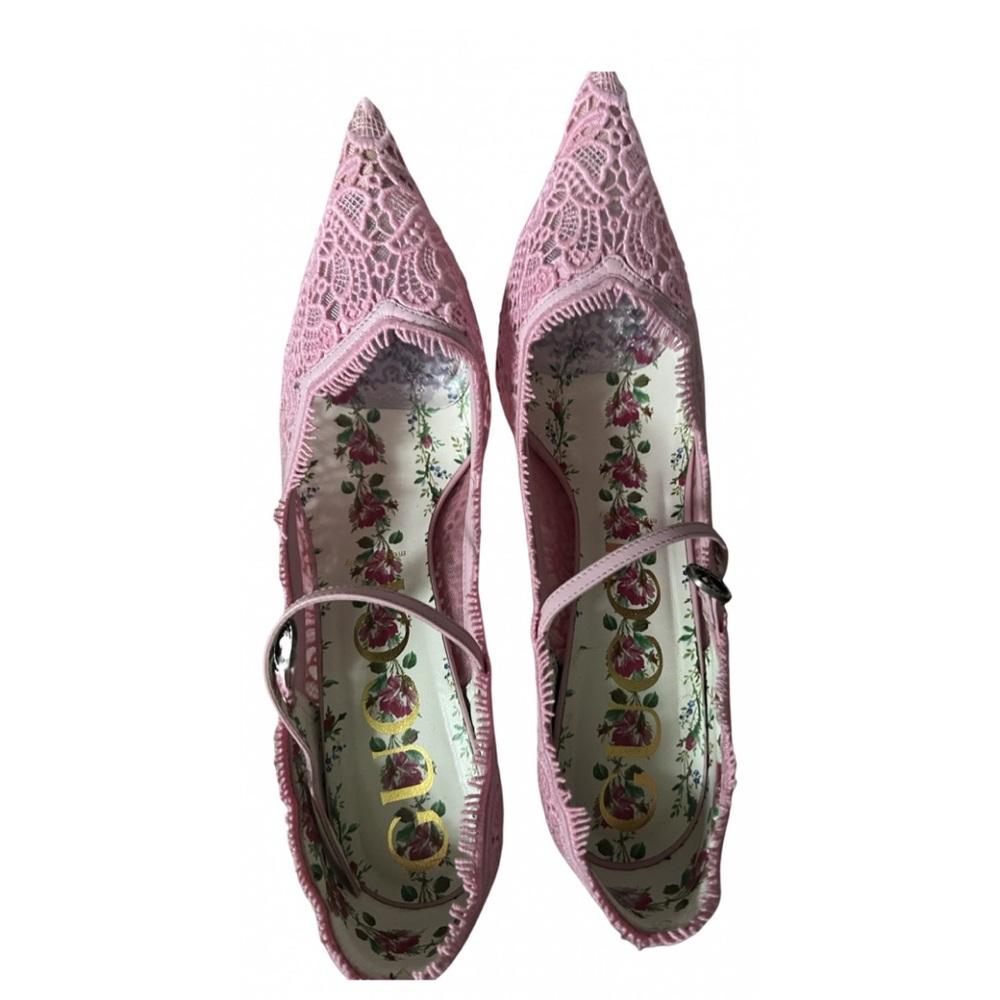 Gucci Virginia Lace Pumps